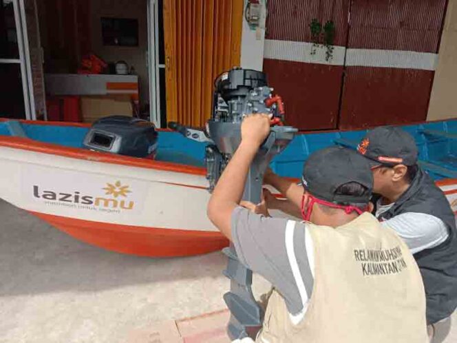 
 Perahu Fiber Lazismu Digunakan Untuk Respon Banjir Kalteng