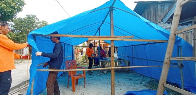 
 Relawan Muhammadiyah Terus Bangun Hunian Darurat Di Selayar