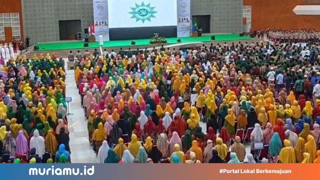 15.000-Jamaah-Memadati-Arena-Muktamar-Muhammadiyah-Aisyiyah-ke-48-untuk-Hadiri-Tabligh-Akbar.jpg