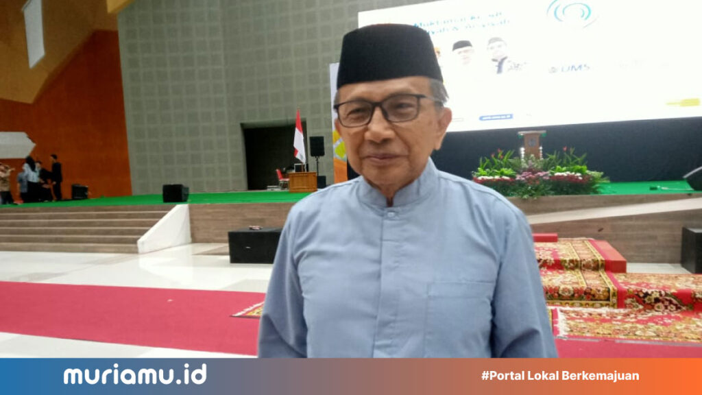 Template-Foto-Berita.jpgHadirkan-Ustadz-Adi-Hidayat-pada-Tabligh-Akbar-Muktamar-Muhammadiyah-dan-Aisyiyah-ke-48-Dahlan-Rais-Sampaikan-Dua-Alasan.jpg