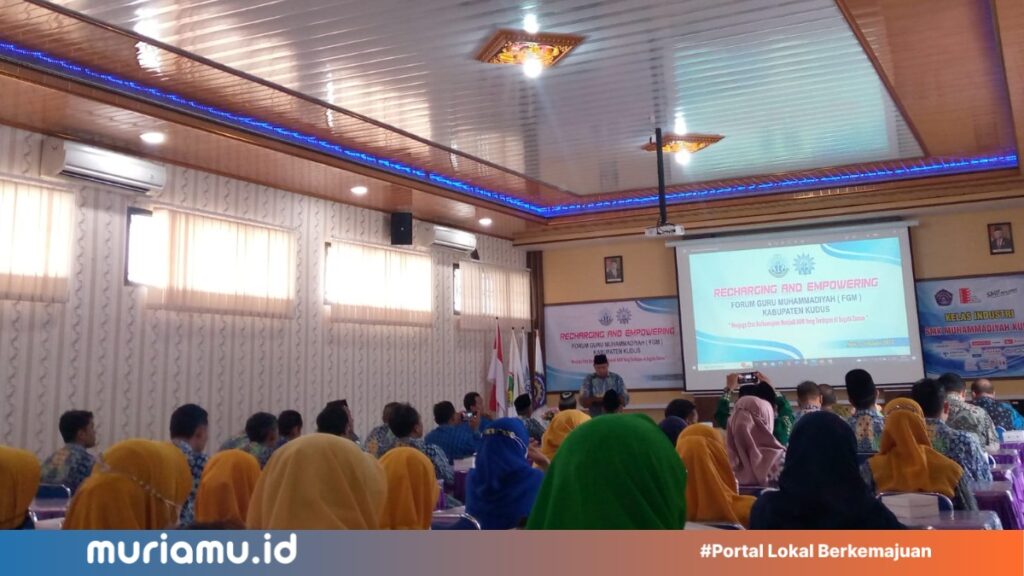 Pulihkan-Semangat-Sekolah-Muhammadiyah-–-Aisyiyah-Pasca-Pandemi-Forum-Guru-Muhammadiyah-Kudus-Gelar-Workshop.jpeg