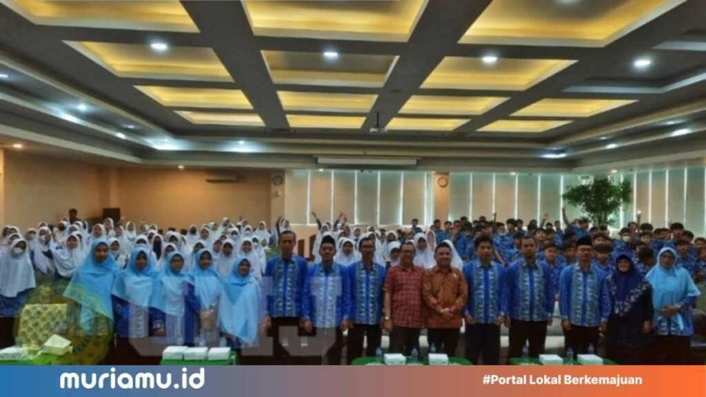 PONTRENMU-DARUL-ULUM-MAJENANG-CILACAP-AJAK-SANTRI-MENGENAL-DUNIA-KAMPUS-LEWAT-STUDY-KAMPUS-KE-UMJ.jpeg