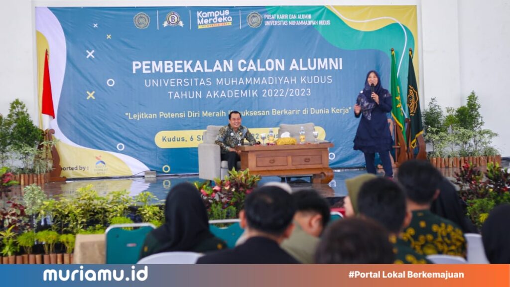 Pusat-Karir-UMKU-Bekali-Calon-Alumni-Siap-Berkarir-di-Dunia-Kerja.jpeg
