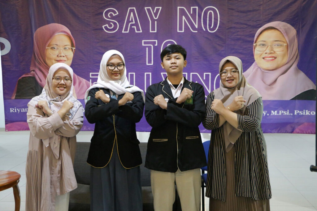 UM-Bandung-Gelar-Seminar-Say-No-To-Bullying-02.jpg