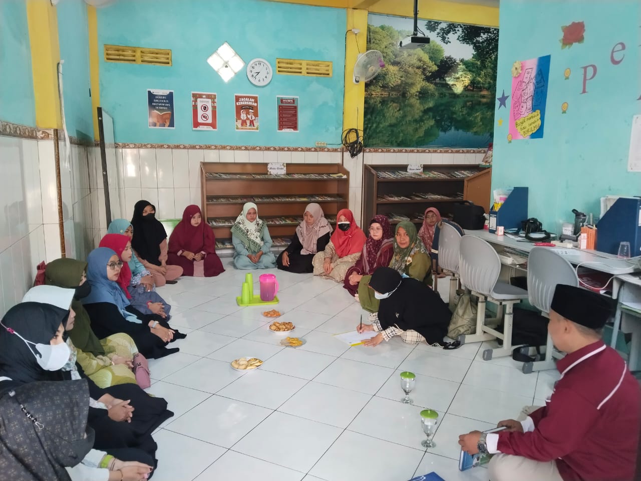 Municha terpilih sebagai Ketua Ikwam SD Muwri periode 2025–2028. Pengurus baru diharapkan perkuat sinergi wali murid dan sekolah.
