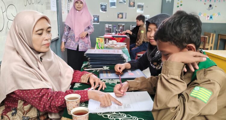 0cb2ee44-0c24-4511-acba-3429c9a3ee61