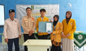 Pelantikan pengurus IPM SMP Muhammadiyah 14 Driyorejo mendapat apresiasi dari Majelis Dikdasmen PCM Driyorejo karena dinilai berhasil membina kader pelajar. (foto: Elisyah Susanty)
