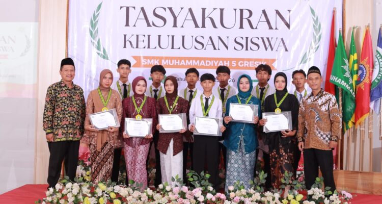 tasyakuran lulusan SMKM 5