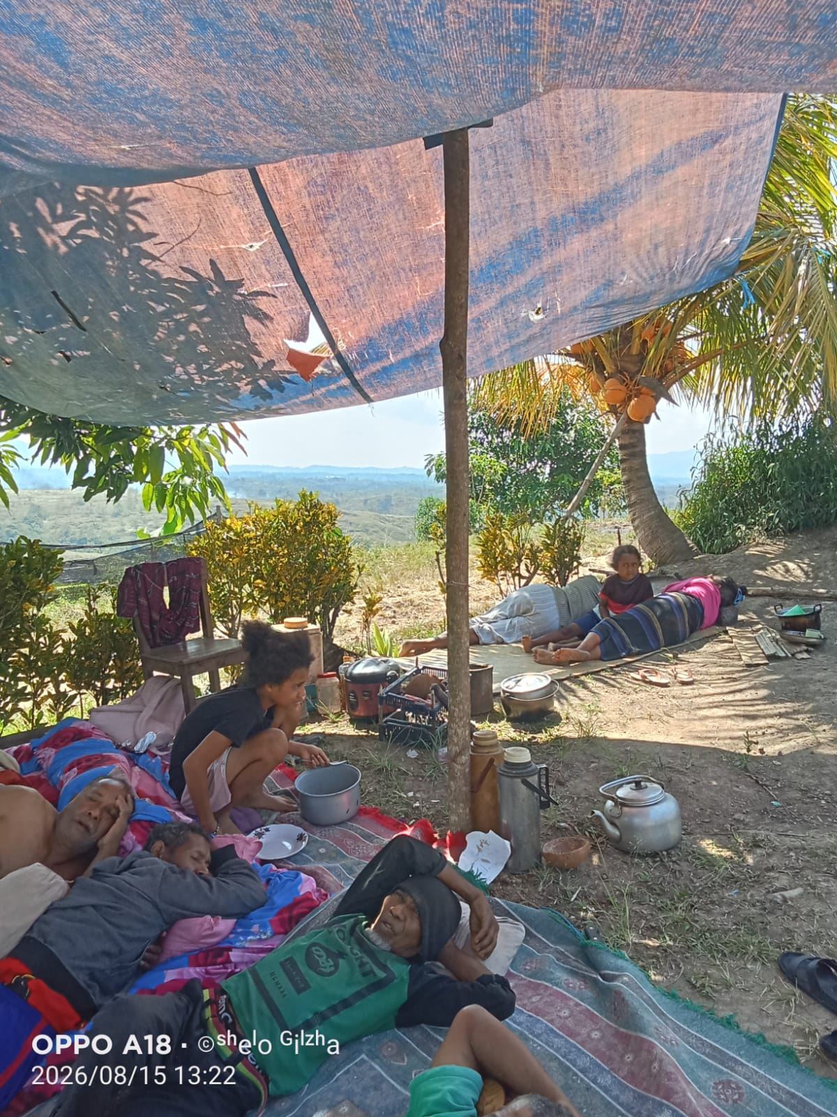 NTT MDMC dan Lazismu gerak cepat di Flores pasca gempa, pastikan layanan dasar hingga hunian darurat terpenuhi. Koordinasi kuat, 8 tim EMT, fokus di Manggarai Timur.