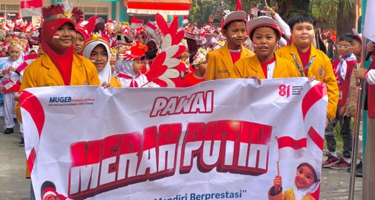 Pawai berhias