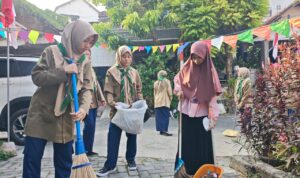 sapu sekolah